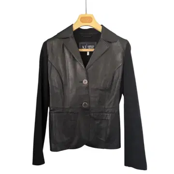 ARMANI JEANS 가죽 자켓 이소재 절개 사이즈 42