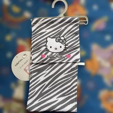 헬로키티 제브라 패턴 화장실 페이퍼 홀더 새상품 10/15까지 판매