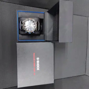G-SHOCK 그래비티마스터 카본 GWR-B1000-1A1JF