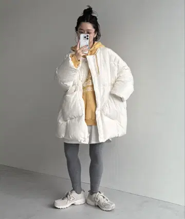 [미사용 새상품 택 포함] wee9s 퍼펙트 실루엣 다운