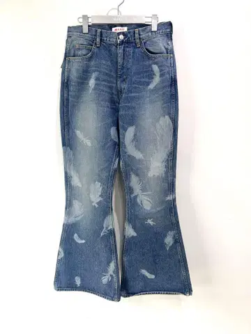 MASU FEATHER BELL-BOTTOM JEANS 미사용 새상품