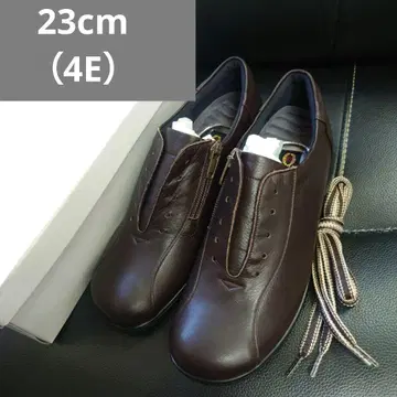 225 [새상품] 23cm (4E) 고급 스니커즈 펌프스
