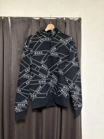 BOSS 후디 맨투맨 사이즈 S