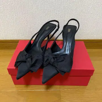 ZARA 블랙 리본 포함 뮬 37