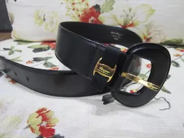 [ SalvatoreFerragamo ] 새상품급 가죽 바라 벨트