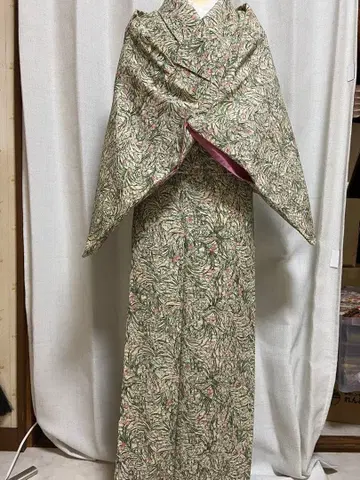 순수 실크 코몬