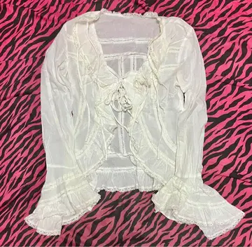 Nodress 블라우스