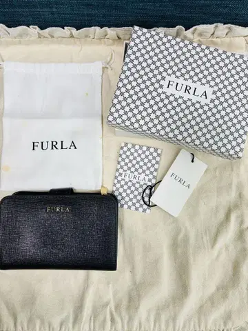 FURLA 블랙 접이식 지갑 수납 가방 박스 포함