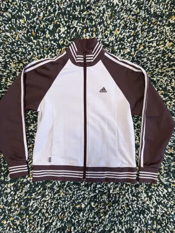 여성용 adidas 저지 국기 택