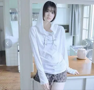 smyeon 시어 후드티
