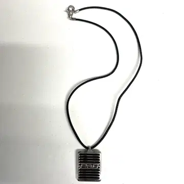 돌체앤가바나 목걸이