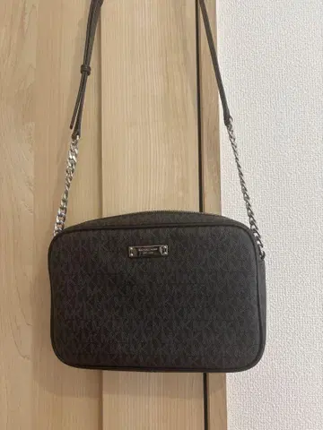 마이클코어스 숄더백