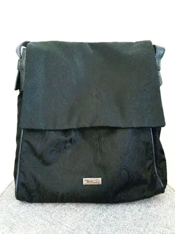 새상품급 ETRO 에트로 숄더백 페이즐리 무늬 블랙 나일론