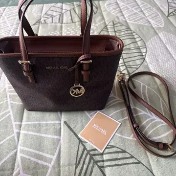 MICHAEL KORS 브라운 토트백