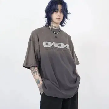 짧은 기장 리메이크 워시드 T셔츠 패치 페이드 빈티지 가공