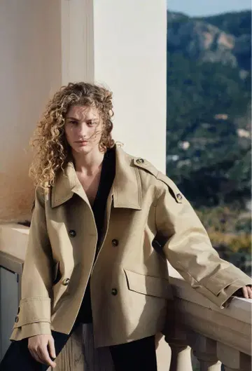 H&M 숏 트렌치코트