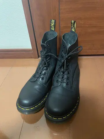 [ 새상품급 ] Dr.Martens 닥터마틴 8홀 UK6 24.5cm
