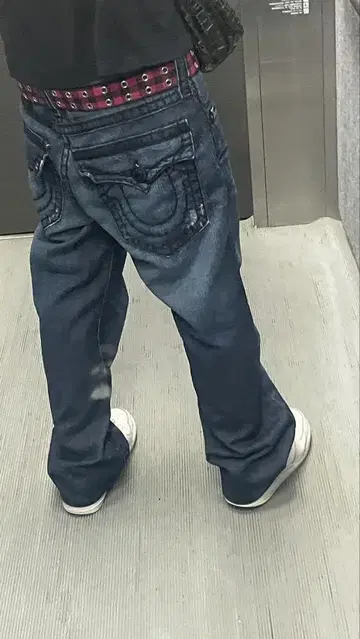 TRUE RELIGION