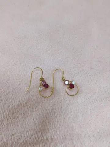 골드 스와르 디자인 귀걸이