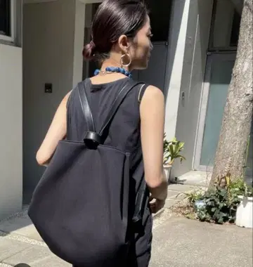 BLACK BY MOUSSY 럭색