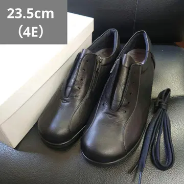 227 [새상품] 23.5cm (4E) 고급 스니커즈 펌프스