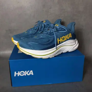 GQ3740 HOKA ONEONE : M CLIFTON 10 WIDE