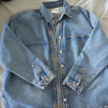 ZARA 라이트 블루 데님 자켓