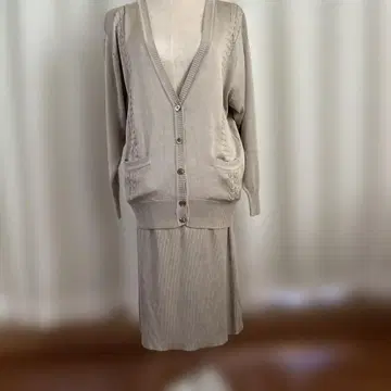 베이지 케이블 짜임 가디건 스커트 셋업