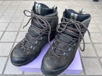 Garmont 등산화 다크 그레이 방수