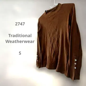 Traditional Weatherwear 브라운 하이넥 긴팔 상의