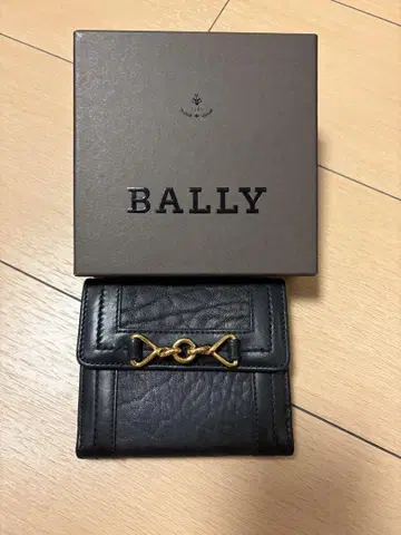 BALLY 블랙 가죽 접이식 지갑