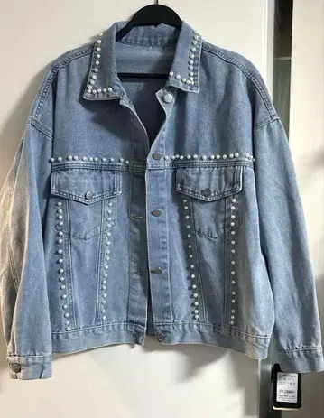 미사용 새상품 펄 장식 라이트 블루 데님 자켓 M-L