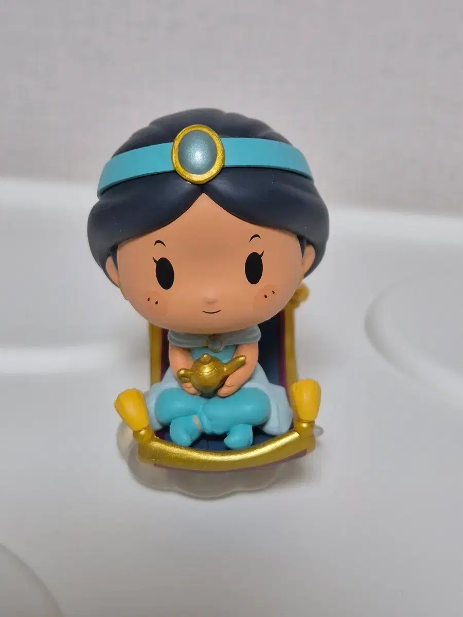 DISNEY | 디즈니 Pop Mart Disney Jasmine #쟈스민,#자스민,#디즈니자스민,#디즈니쟈스민,#알라딘 on  Bunjang Global Site.