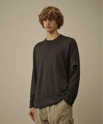 C.P. COMPANY 메리노울 니트