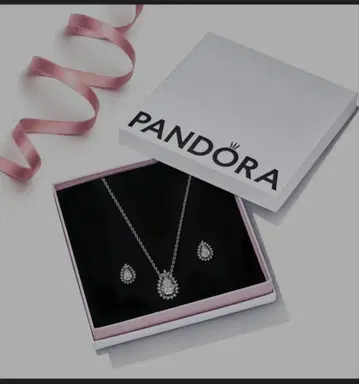 PANDORA 페어컷 목걸이와 귀걸이 세트