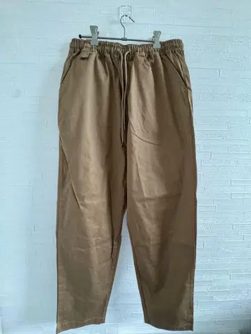 meltum 베이지 치노 팬츠