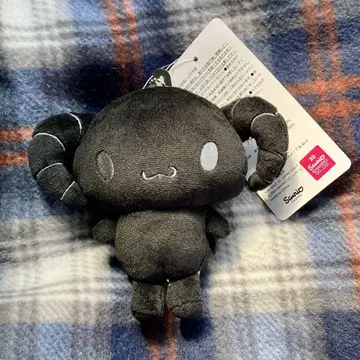 새상품 루로로마닉 마스코트 참 봉제 인형 아베일 블랙