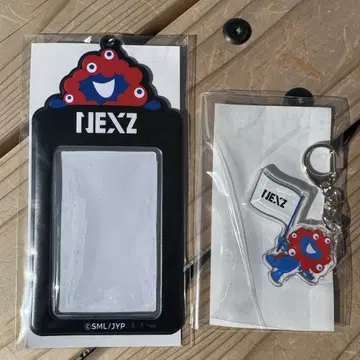 [ NEXZ ] 트레이딩 카드 홀더 아크릴 키링 미야쿠미야쿠