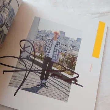 ASTRO 아스트로 윤산하 YOONSANHA 직필 사인