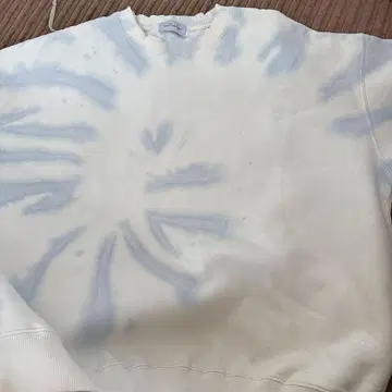 시루무린 타이다이 프린트 크루넥 맨투맨