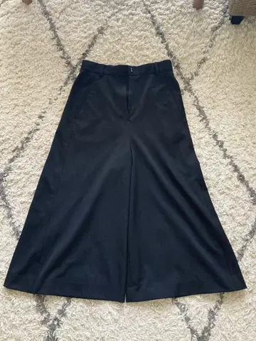 MORRIS & SONS 블랙 큐롯 팬츠 사이즈 0 새상품급