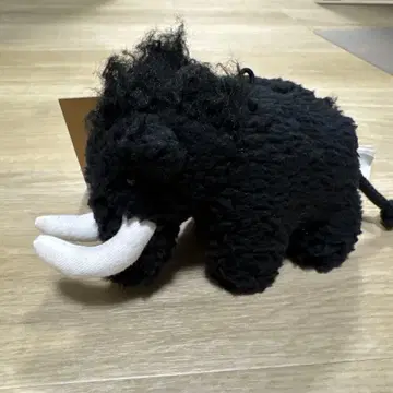 마무트 맘모스 봉제 인형 Mammut Toy