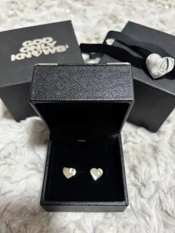 이와타 타카노리 GODONLYKNOWS 하트 귀걸이 [ GOLD ]