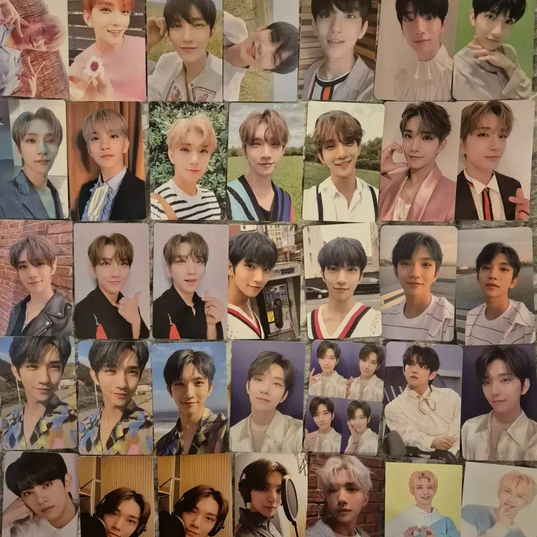 Seventeen Joshua photocards & goods bulk (discount for cool transaction)