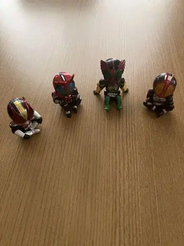 기다림 가면라이더 4체 세트