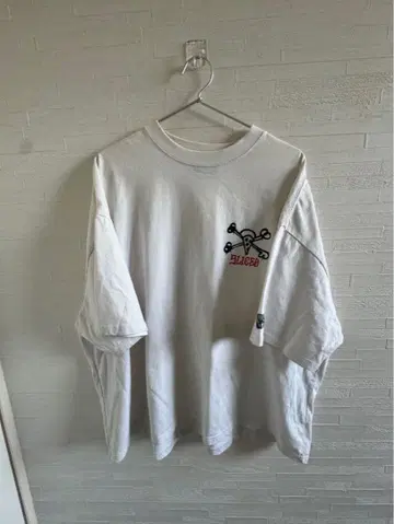 피자니스타와 FREAKS Store의 콜라보 T셔츠