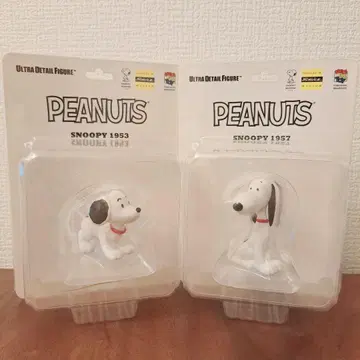 새상품 미개봉 스누피 뮤지엄 한정판 피규어 UDF 1953&1957