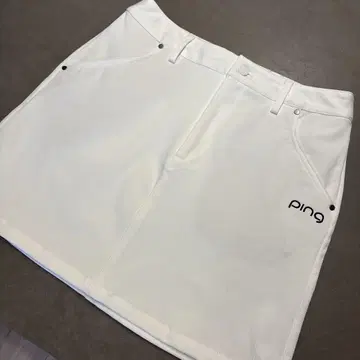 [ 미사용 ] PING 골프 스커트 L 사이즈 화이트
