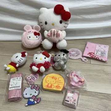 헬로키티 봉제 인형 & 굿즈 세트