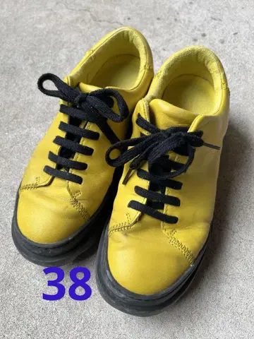 캠퍼 스니커즈 38